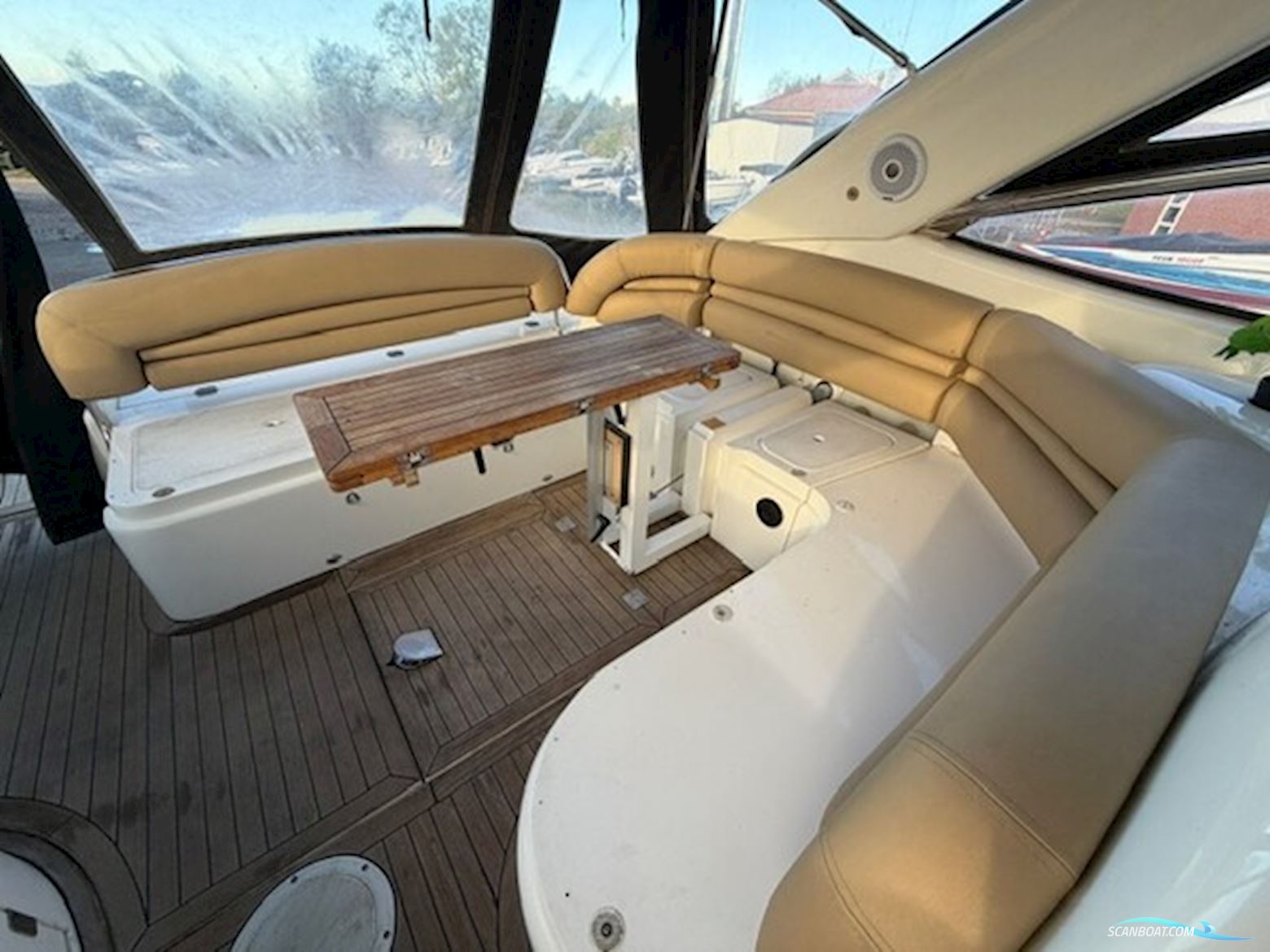 Sunseeker Camargue 44 – 2000 – 2 x Caterpillar 435 HK – Eksklusiv Sportscruiser Med Omfattende Opgraderinger