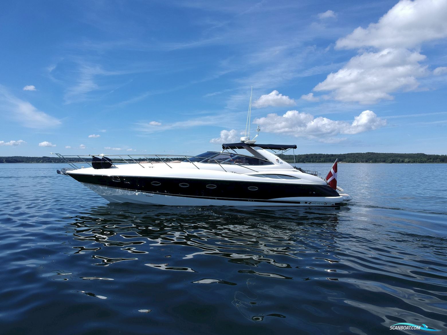 Sunseeker Camargue 44