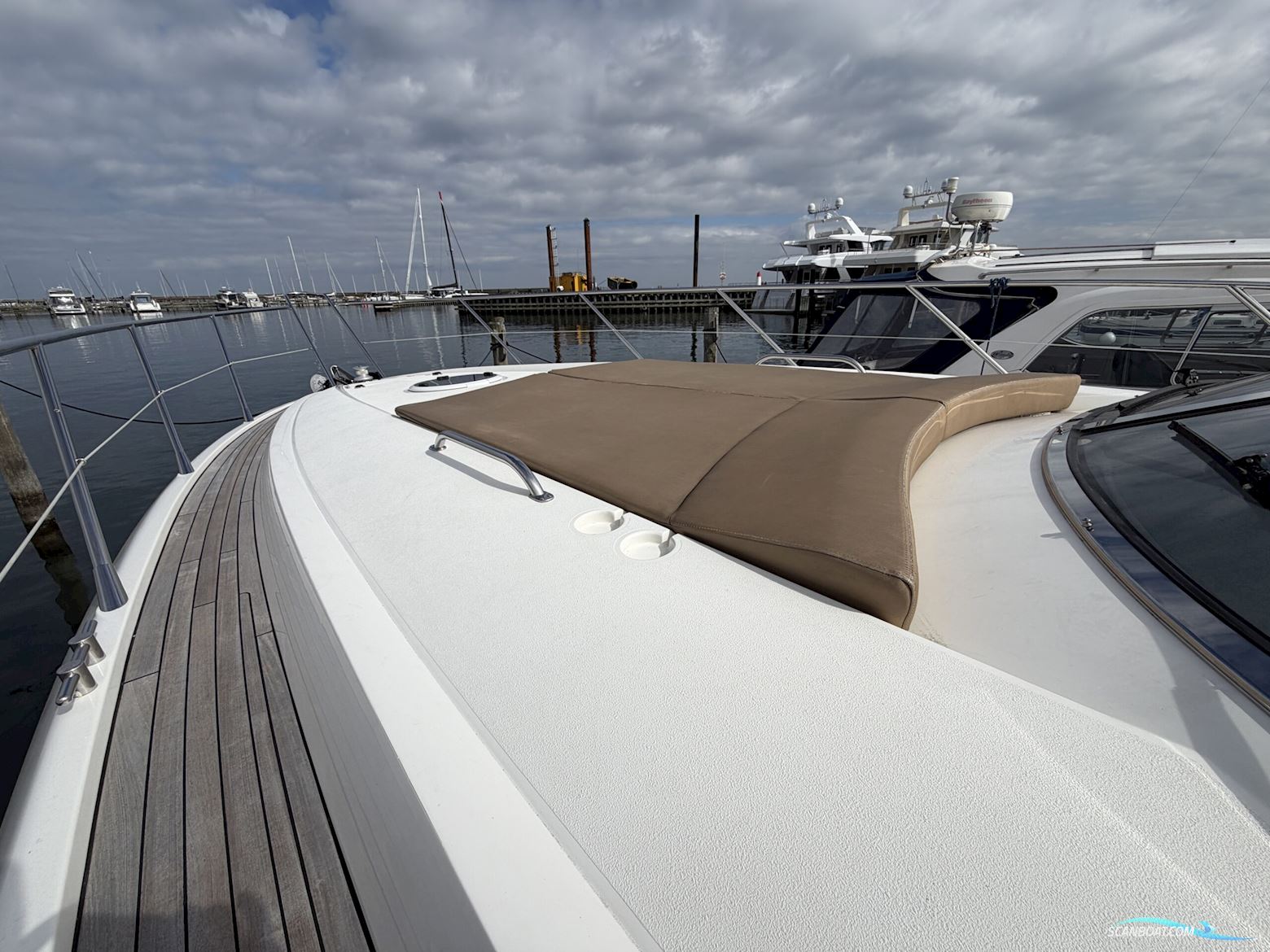 Sunseeker Camargue 44
