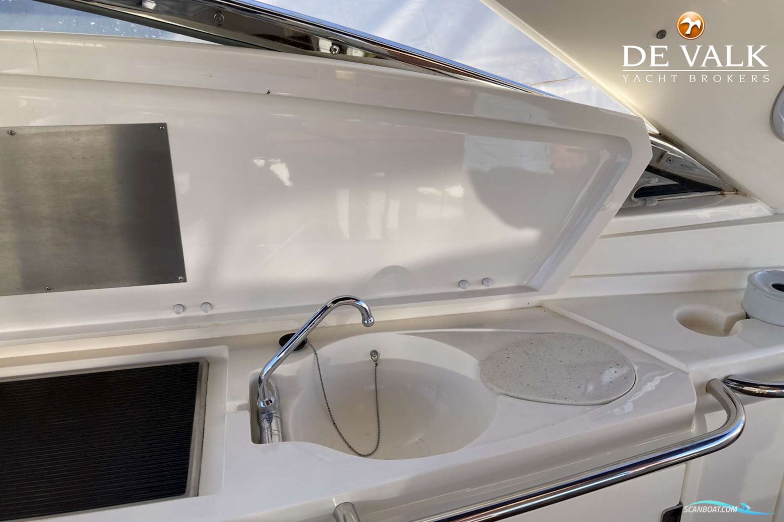 Sunseeker Camargue 50