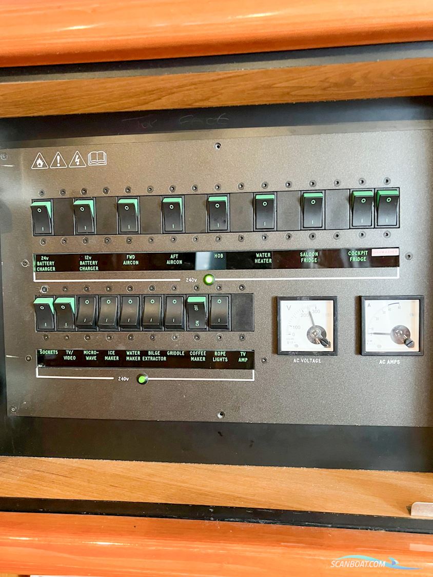 Sunseeker Camargue 50