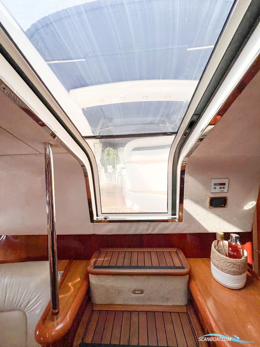 Sunseeker Camargue 50