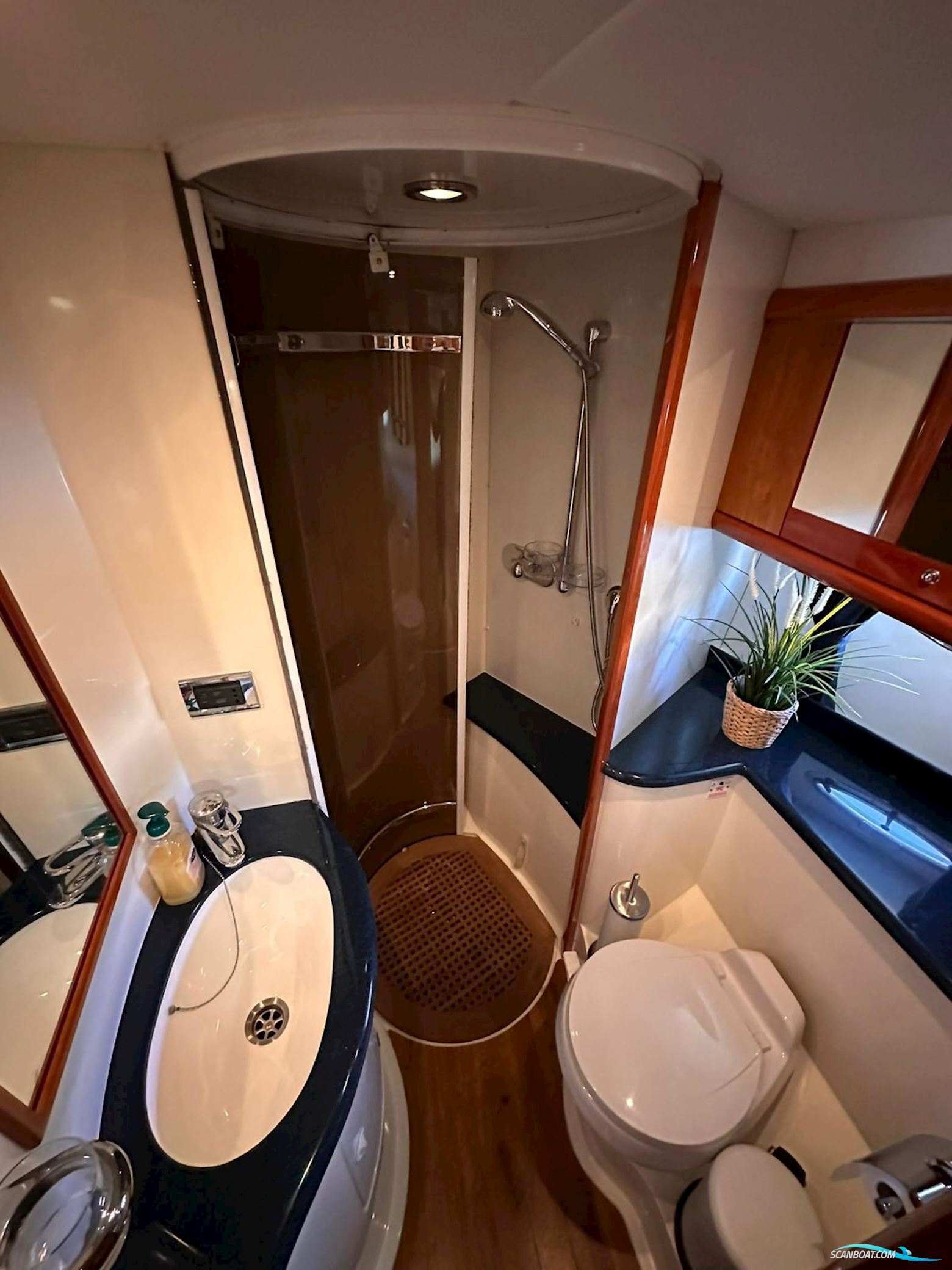Sunseeker Camargue 50