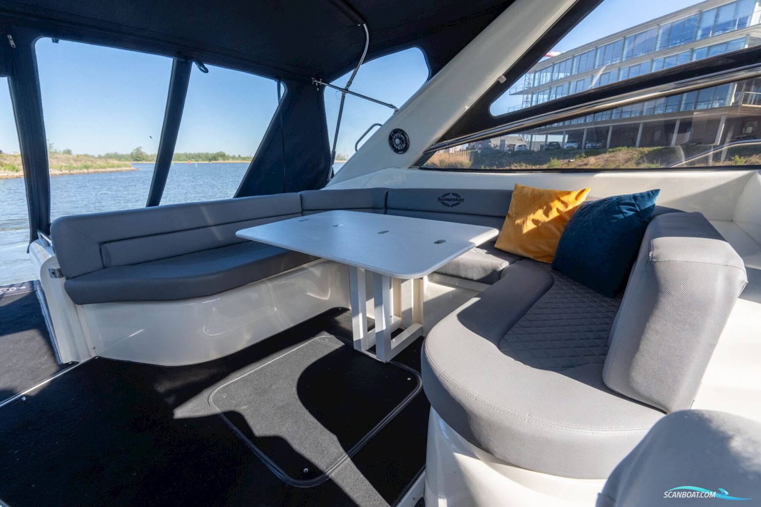 Sunseeker Camarque 47 Cabrio