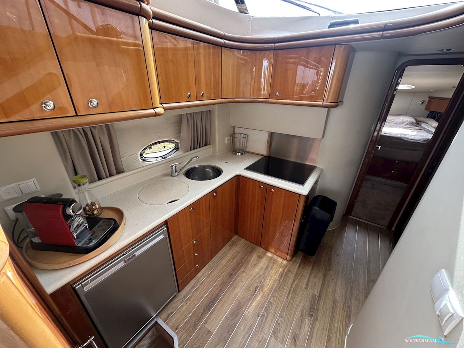 Sunseeker Manhattan 48