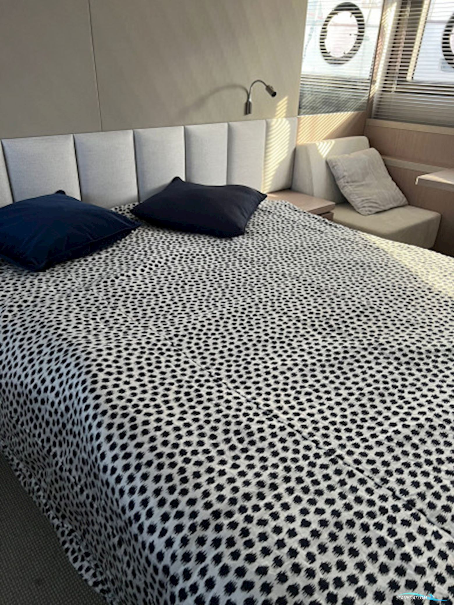 Sunseeker Manhattan 52 FLY