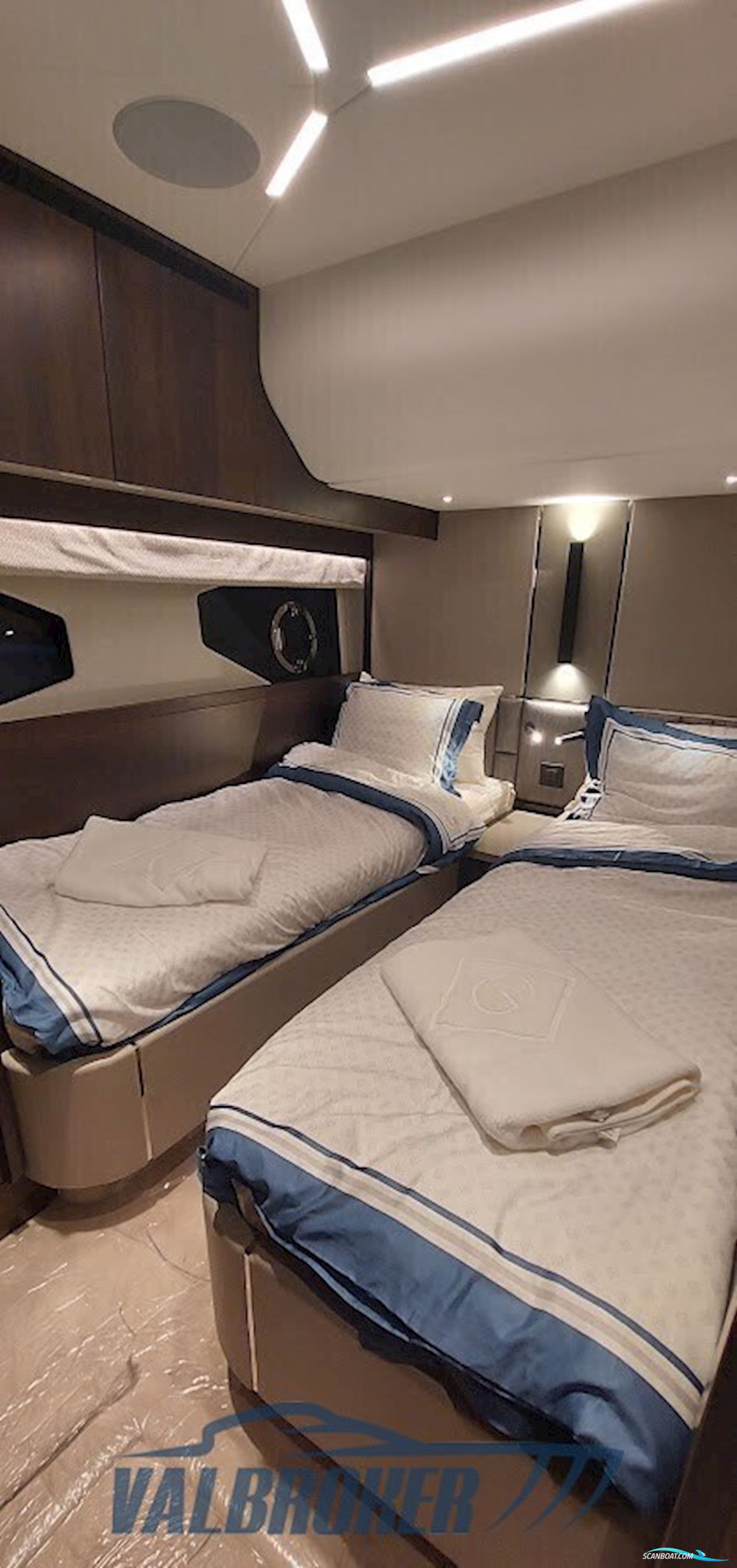 Sunseeker Manhattan 55
