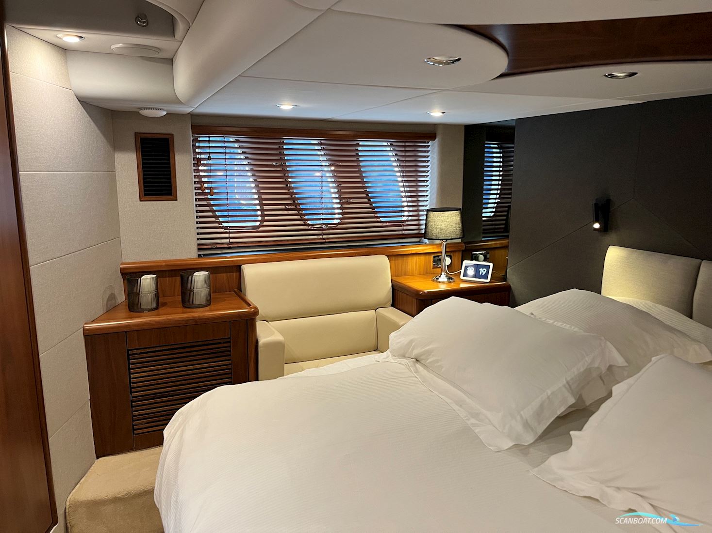 Sunseeker Manhattan 60