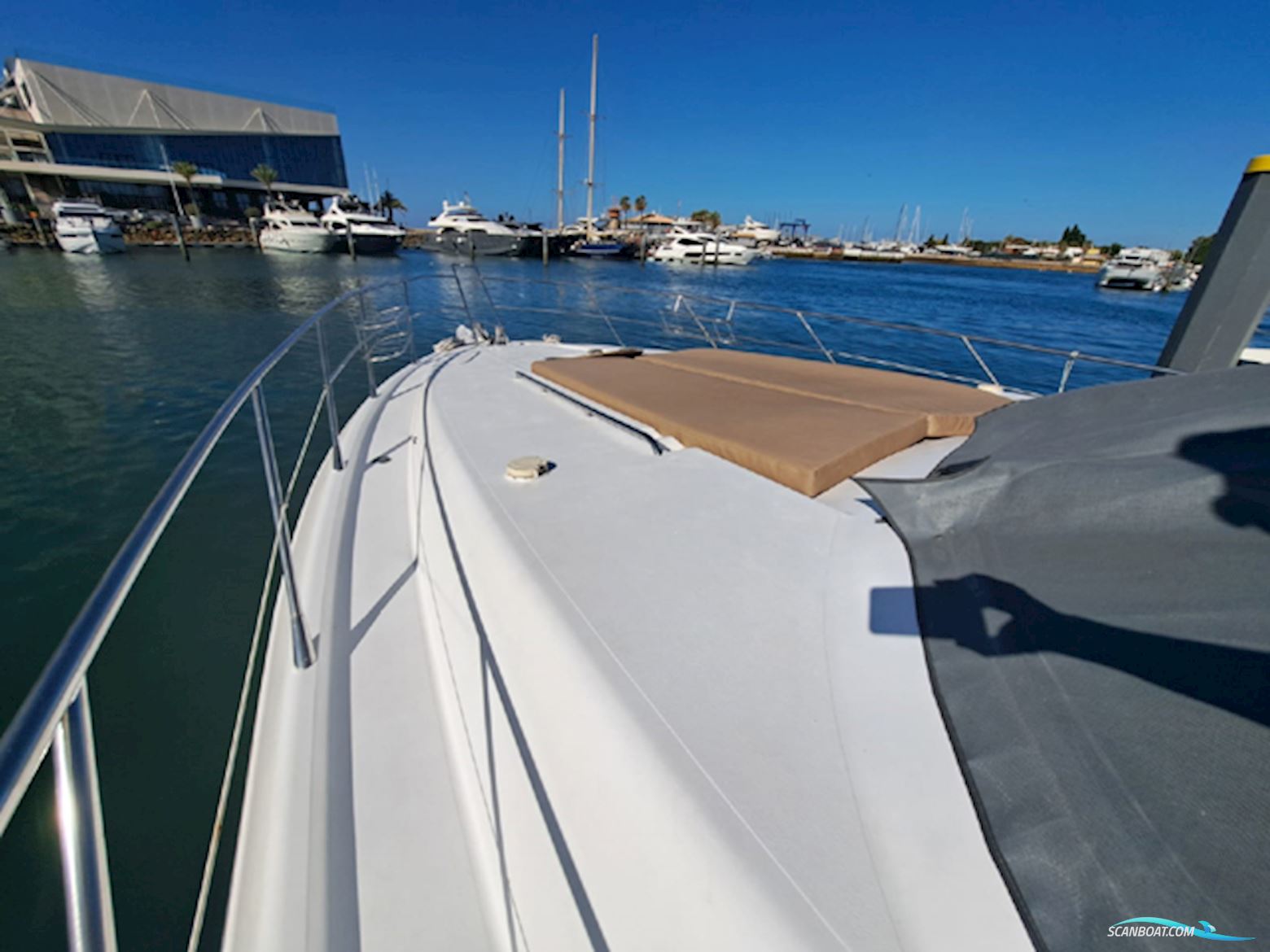 Sunseeker Manhattan 62