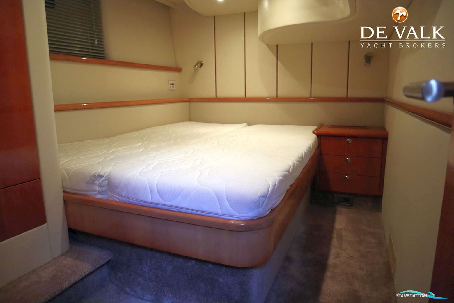 Sunseeker Manhattan 62