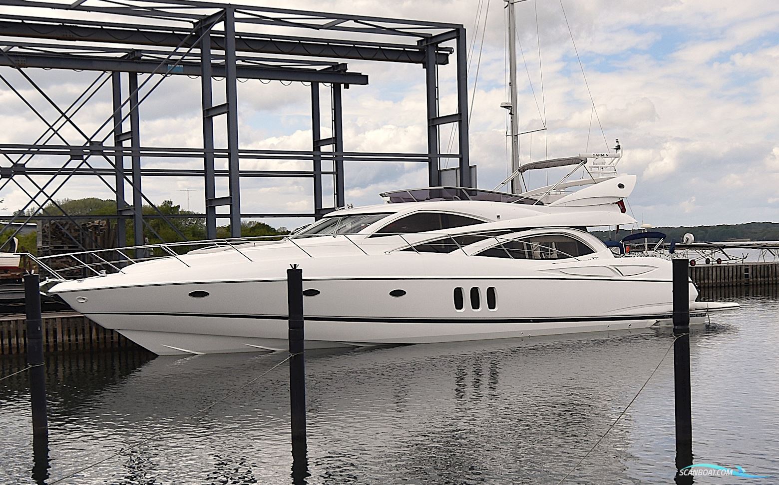 Sunseeker Manhattan 64