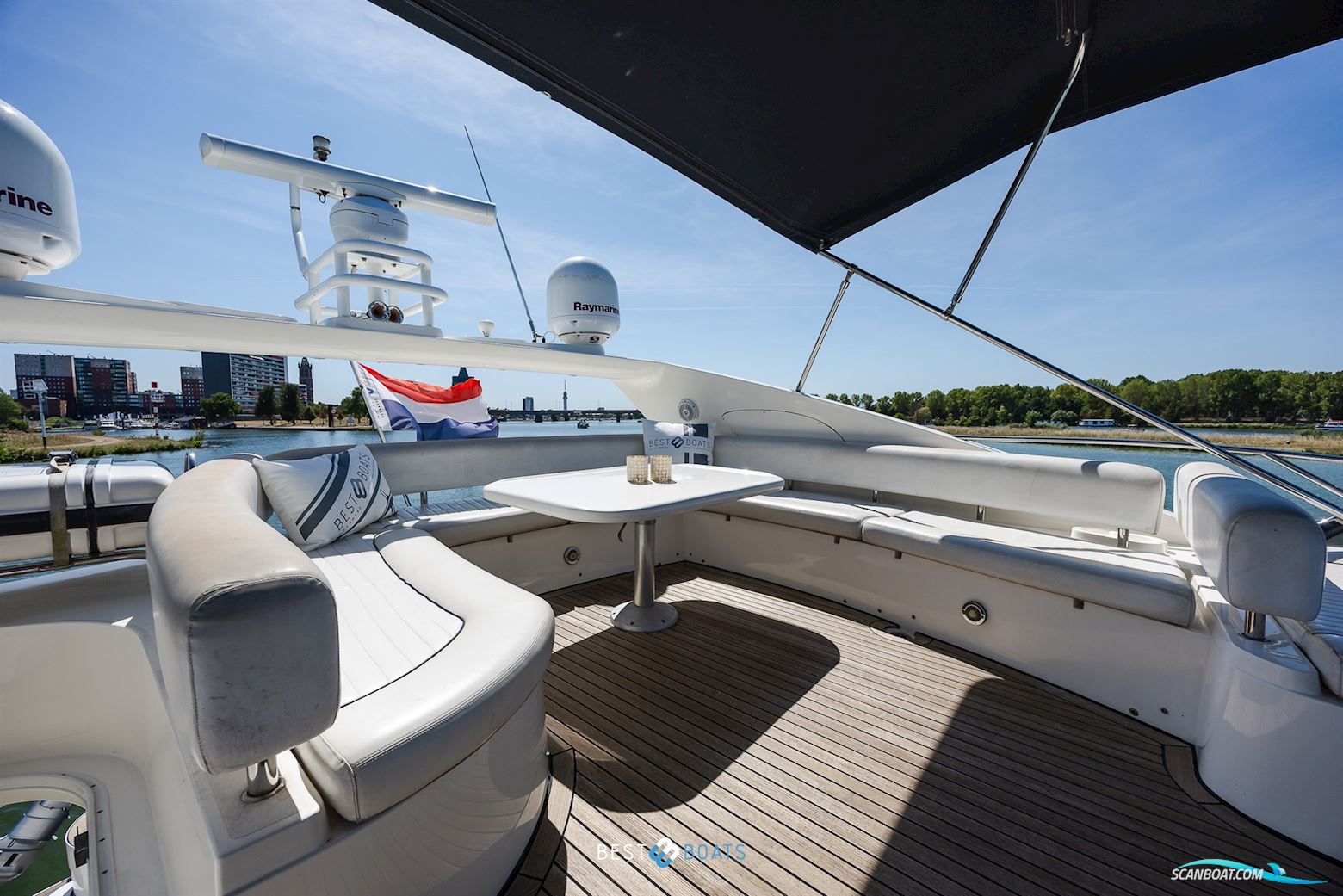 Sunseeker Manhattan 64
