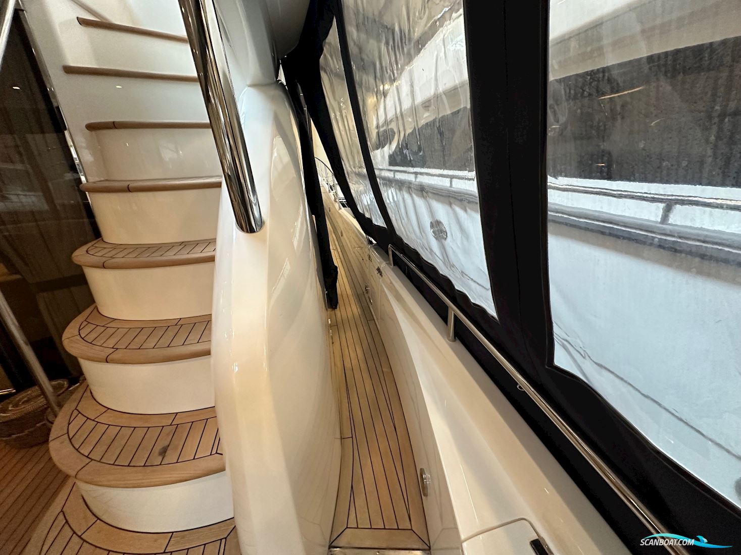 Sunseeker Manhattan 70