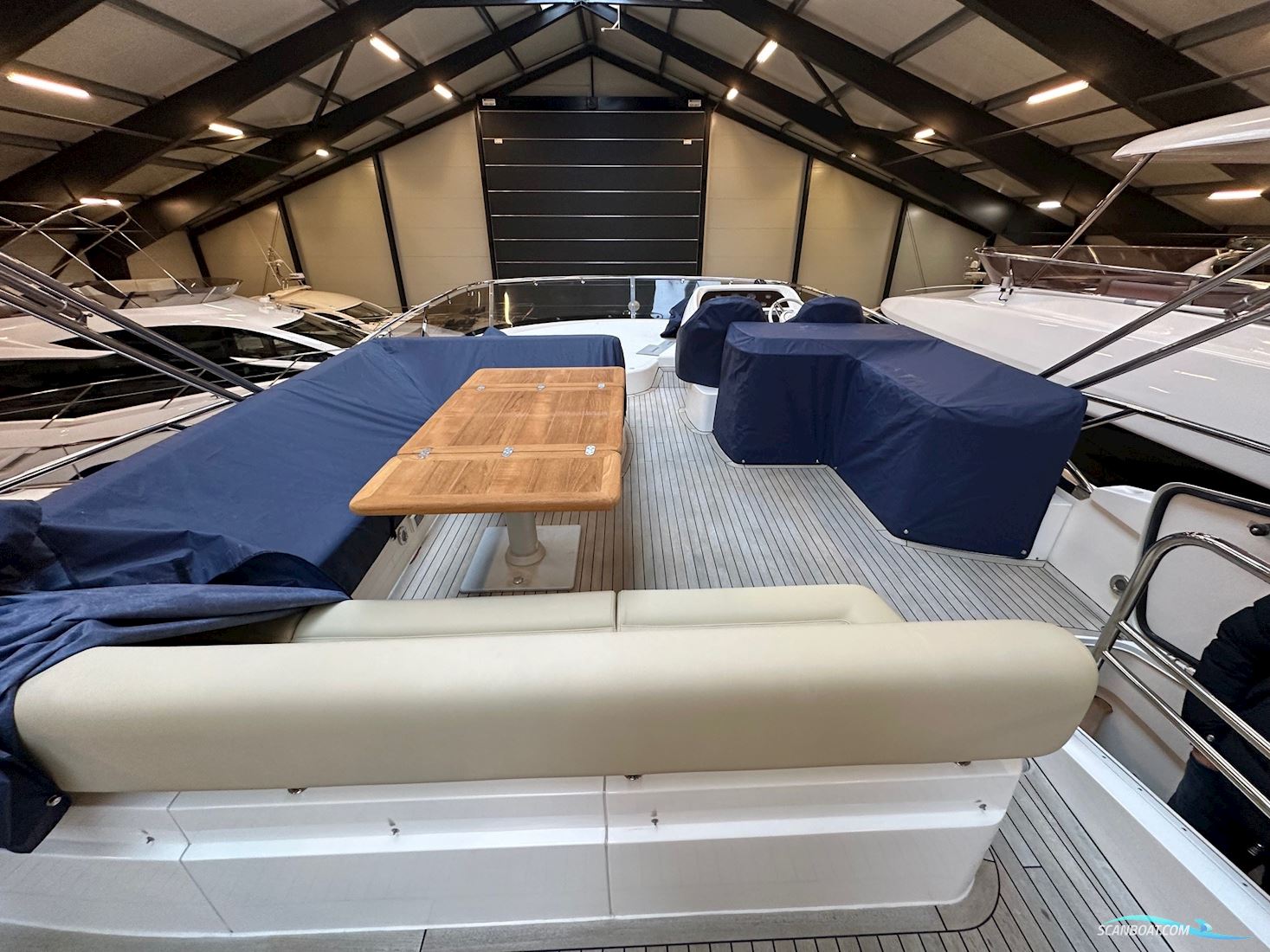 Sunseeker Manhattan 70