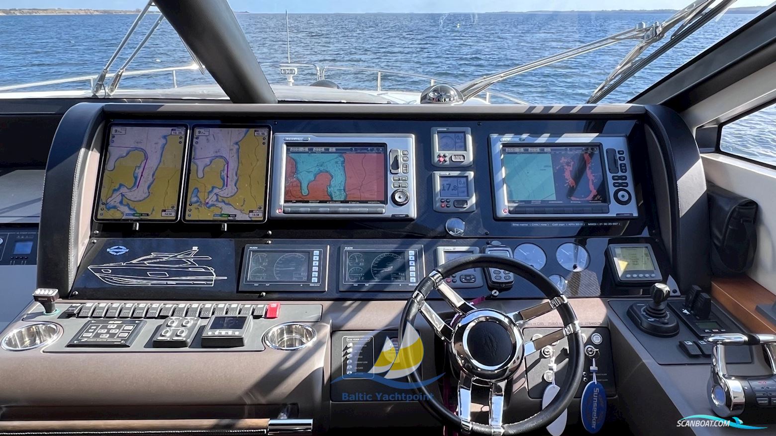 Sunseeker Manhattan 73 Custom made- Stabi