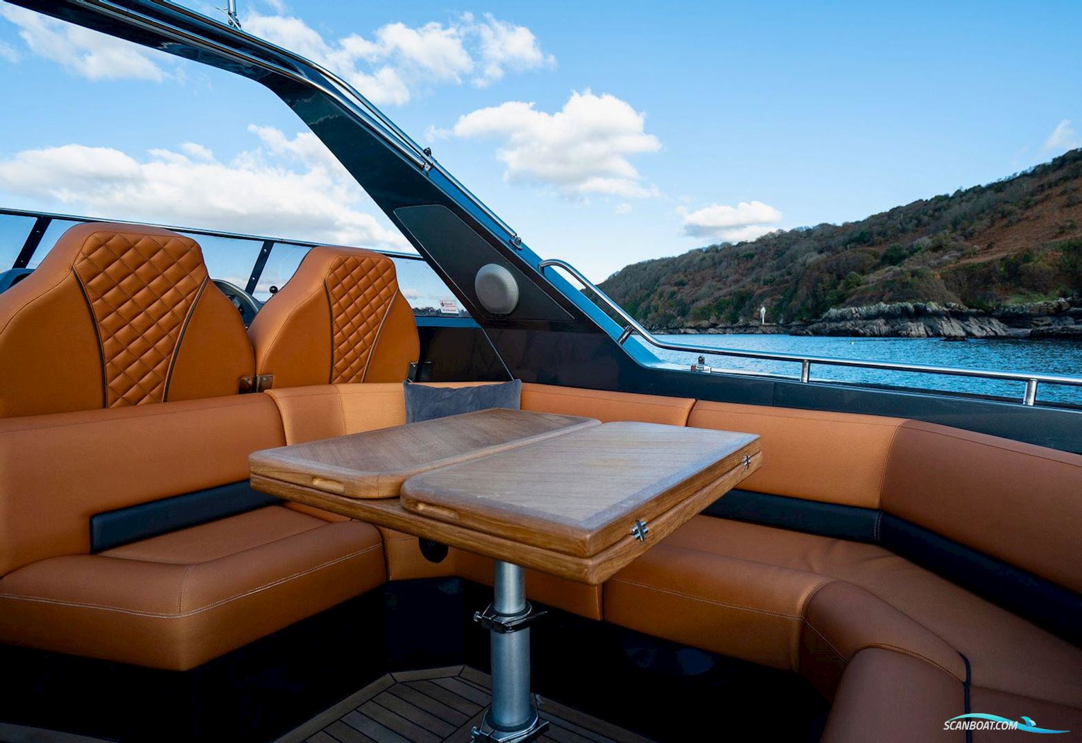 Sunseeker Martinique 36