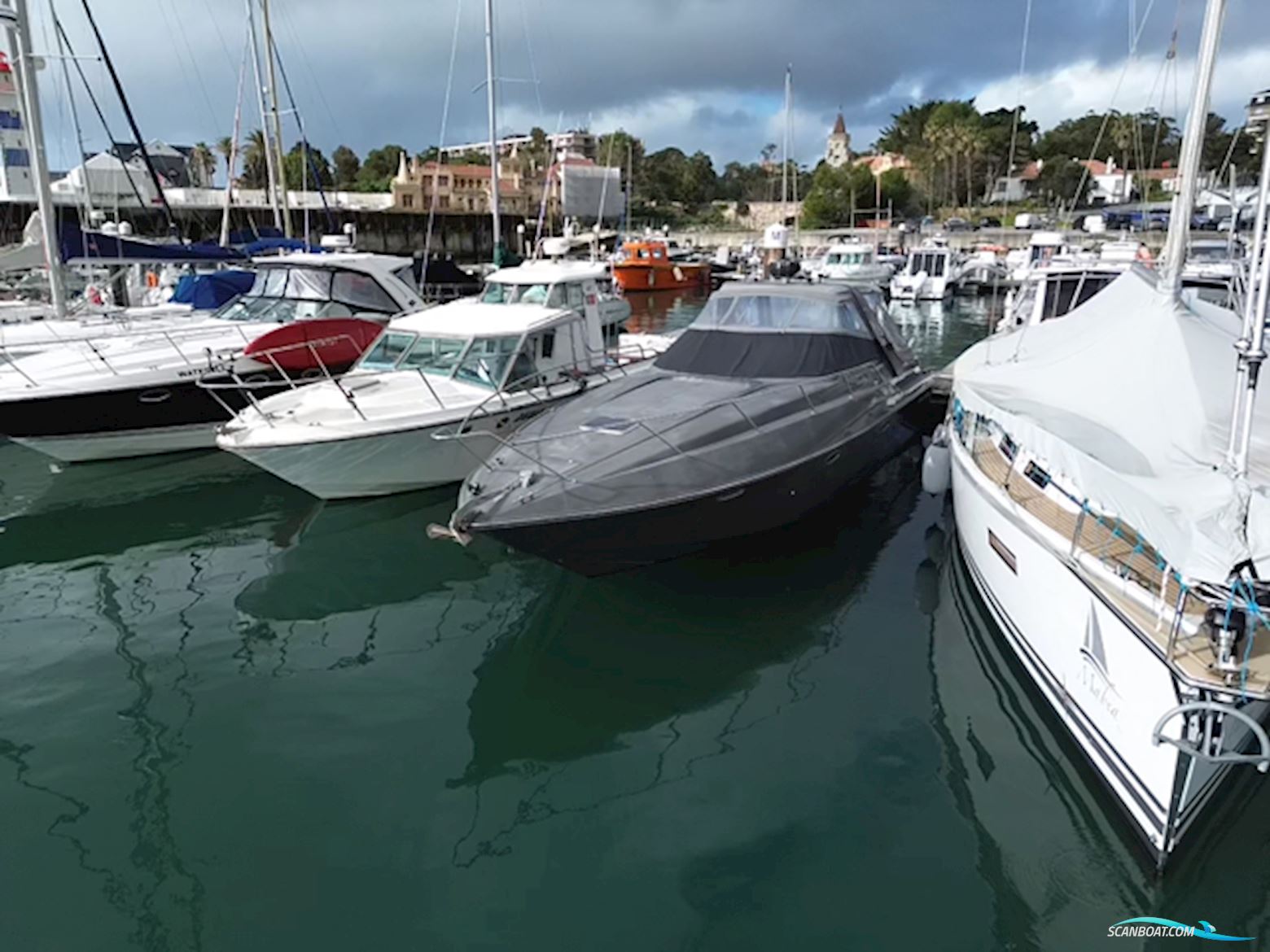 Sunseeker Martinique 38