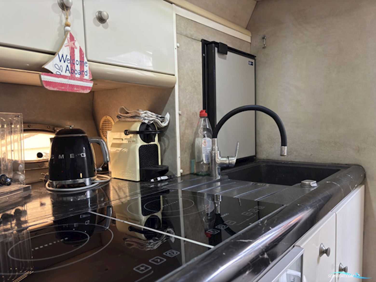 Sunseeker Martinique 38