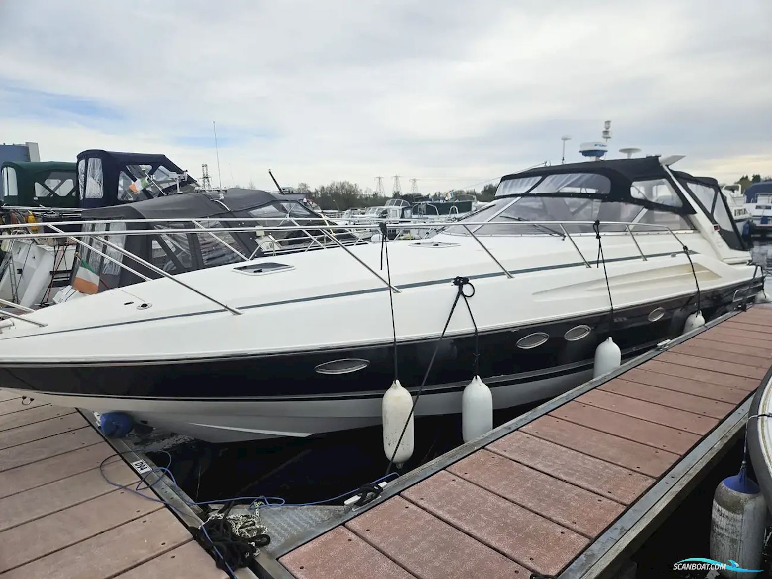 Sunseeker Martinique 39 Motorbåd 1995, med Mercruiser motor, Irland