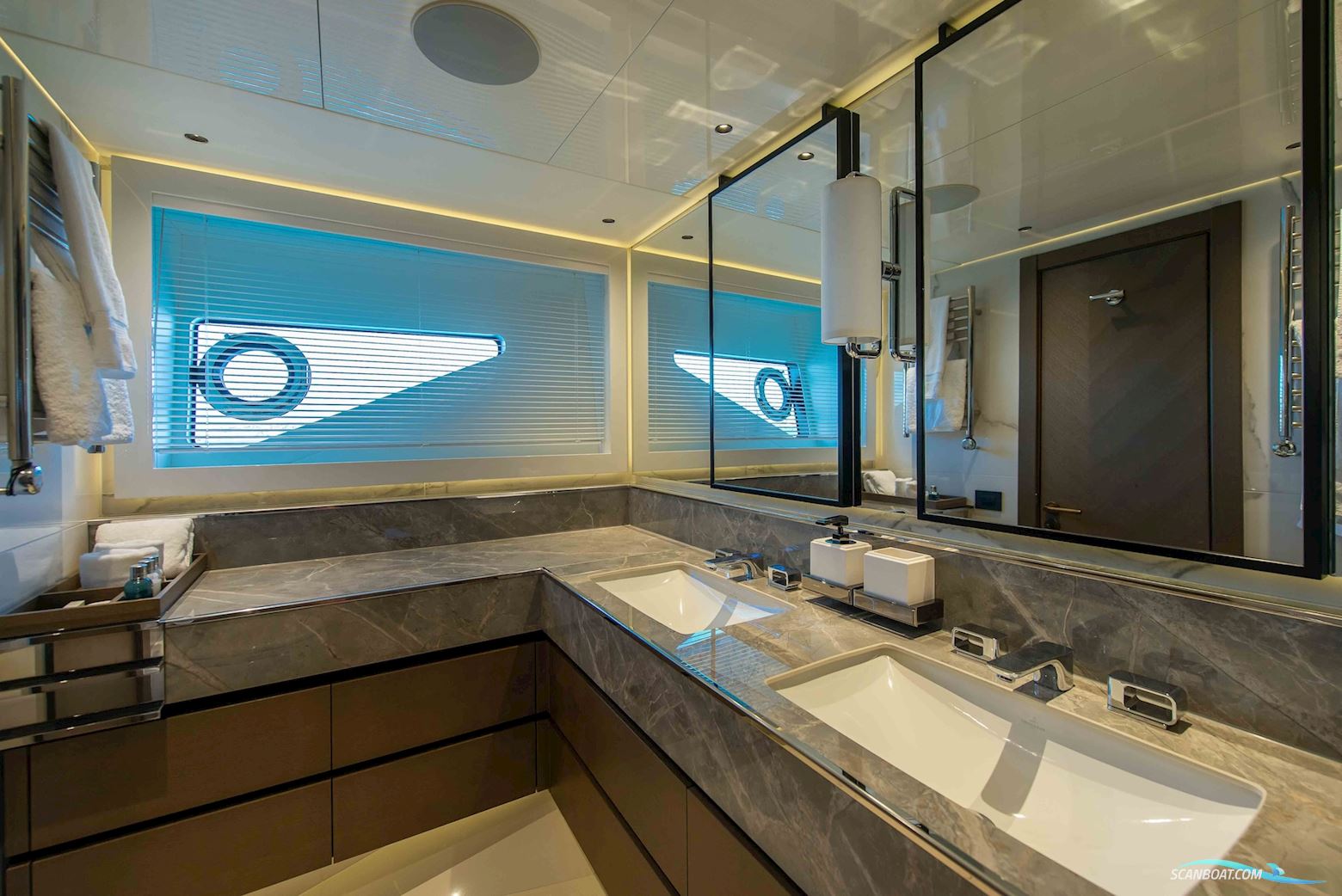 Sunseeker Ocean 90