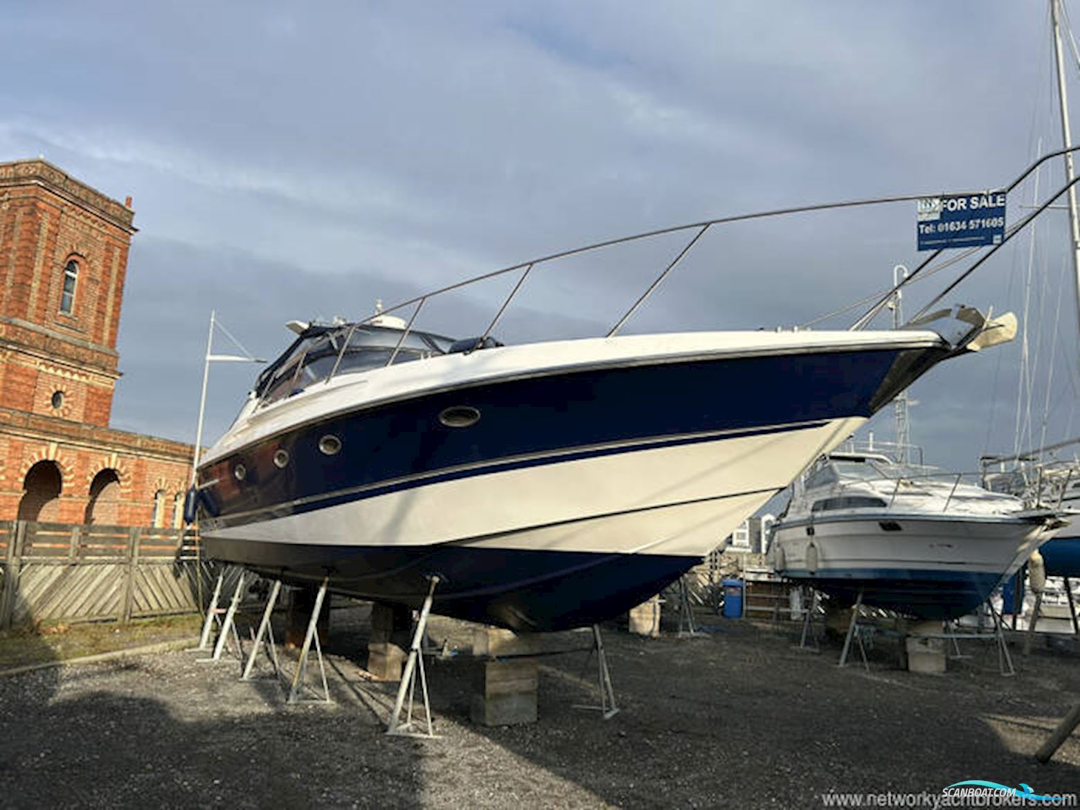 Sunseeker Portofino 400
