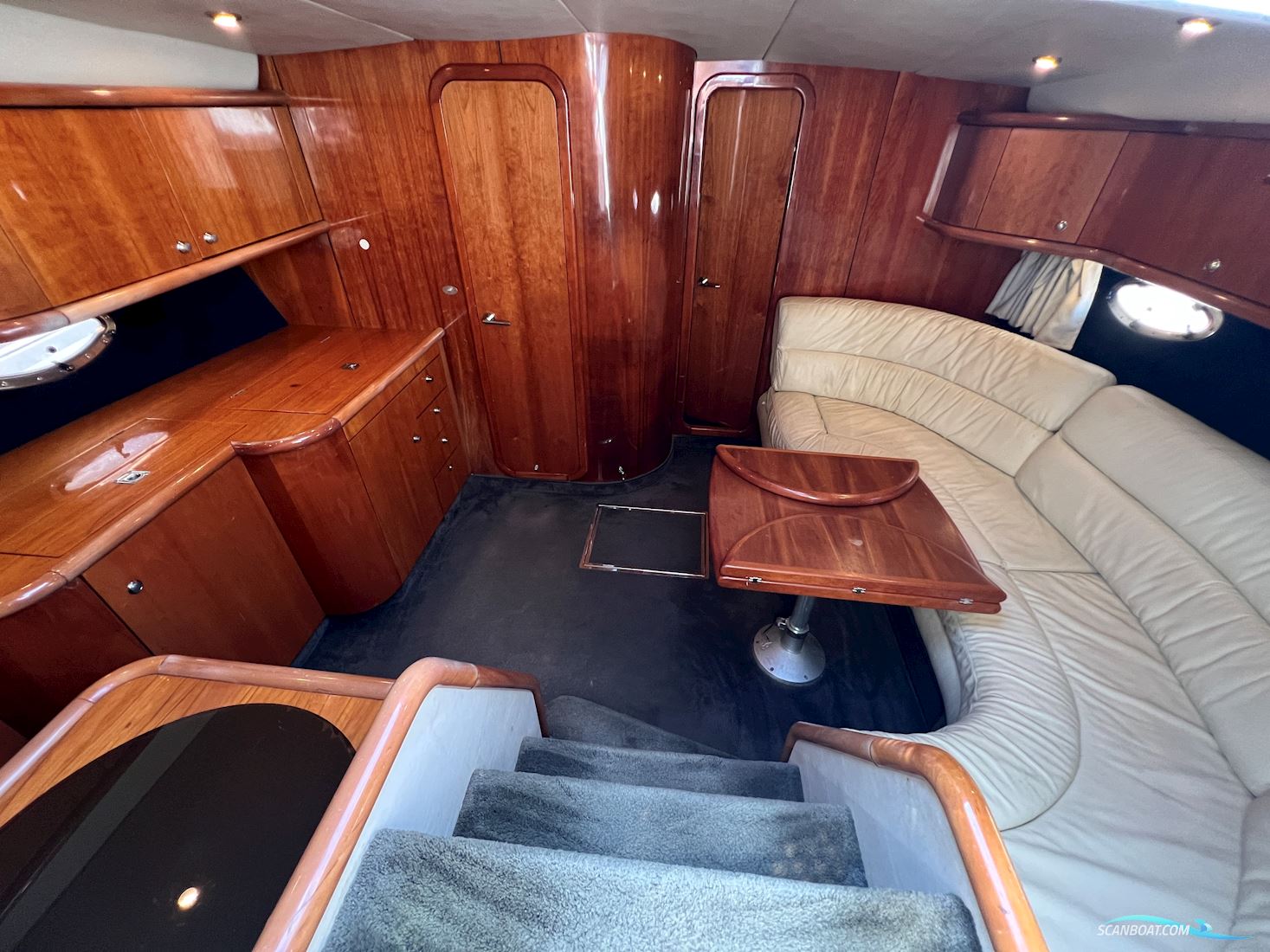 Sunseeker Portofino 400