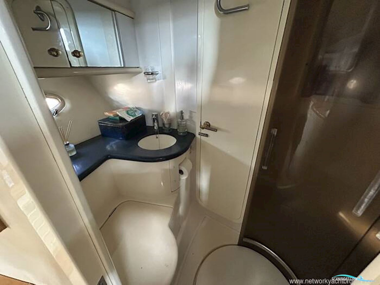 Sunseeker Portofino 400