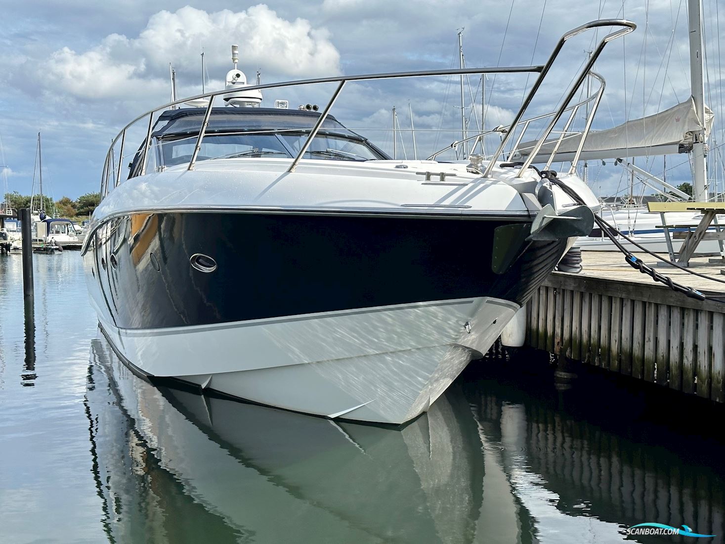 Sunseeker Portofino 46