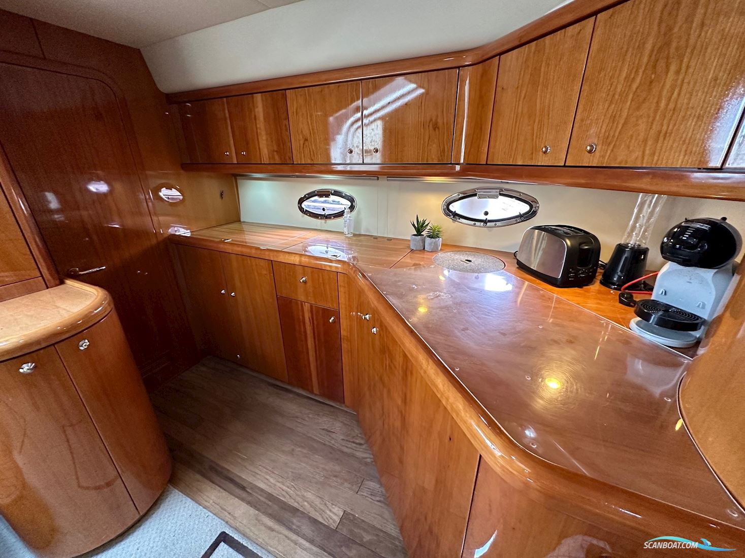 Sunseeker Portofino 46