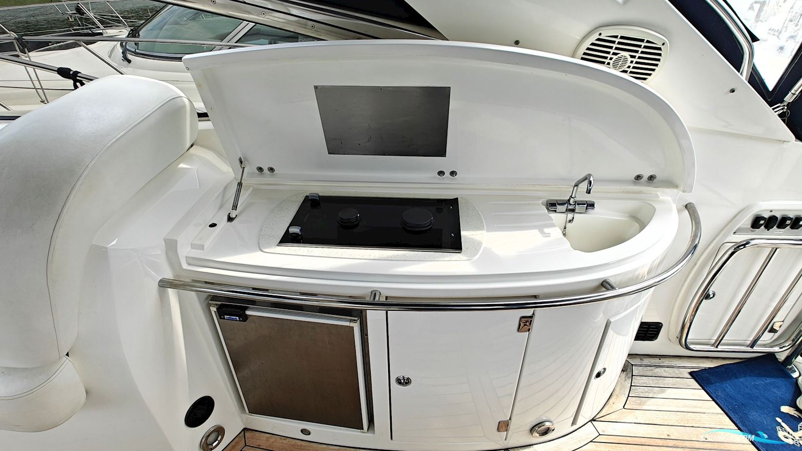 Sunseeker Portofino 46