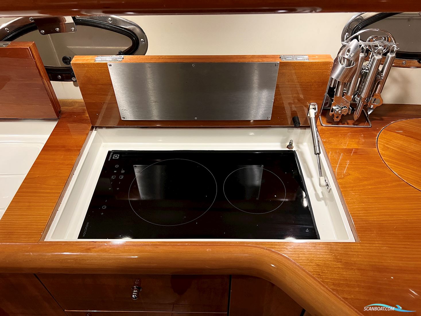 Sunseeker Portofino 46