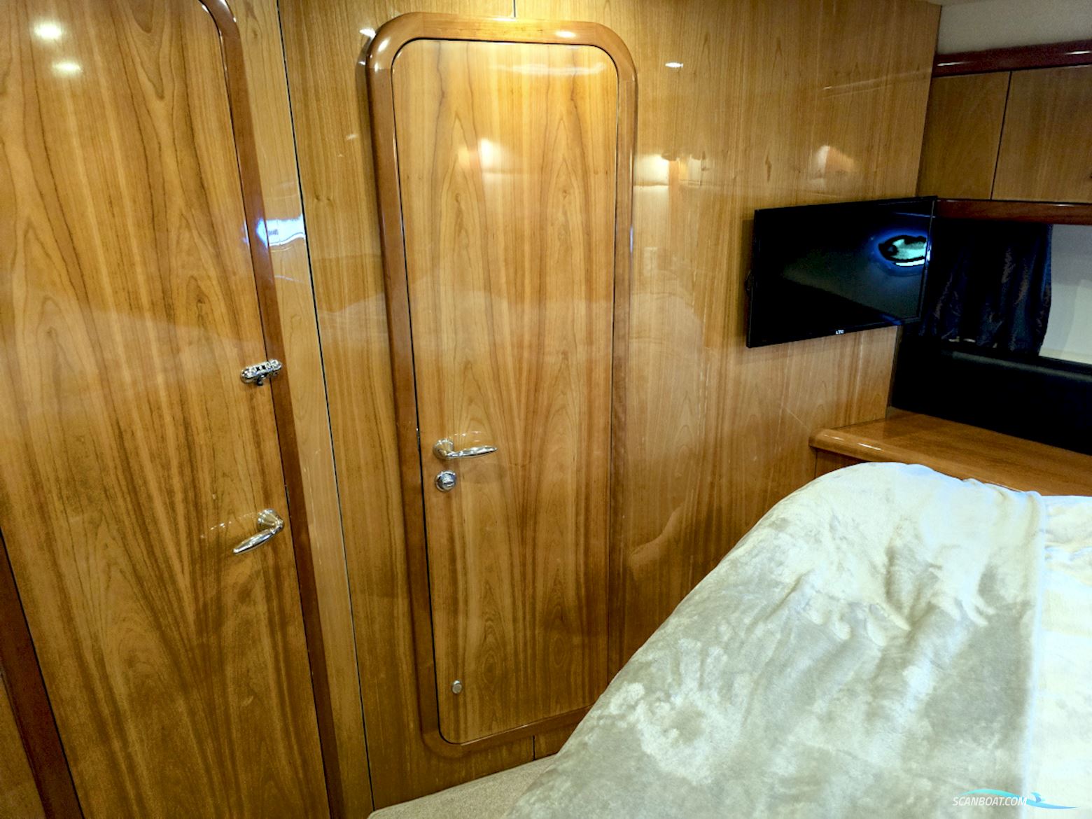 Sunseeker Portofino 46