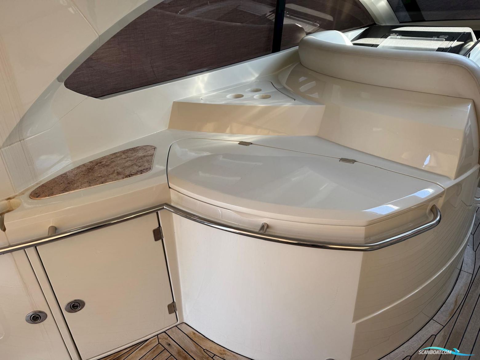 Sunseeker Portofino 47