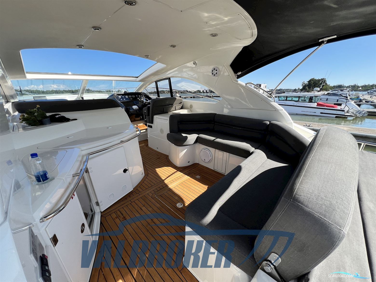 Sunseeker Portofino 47