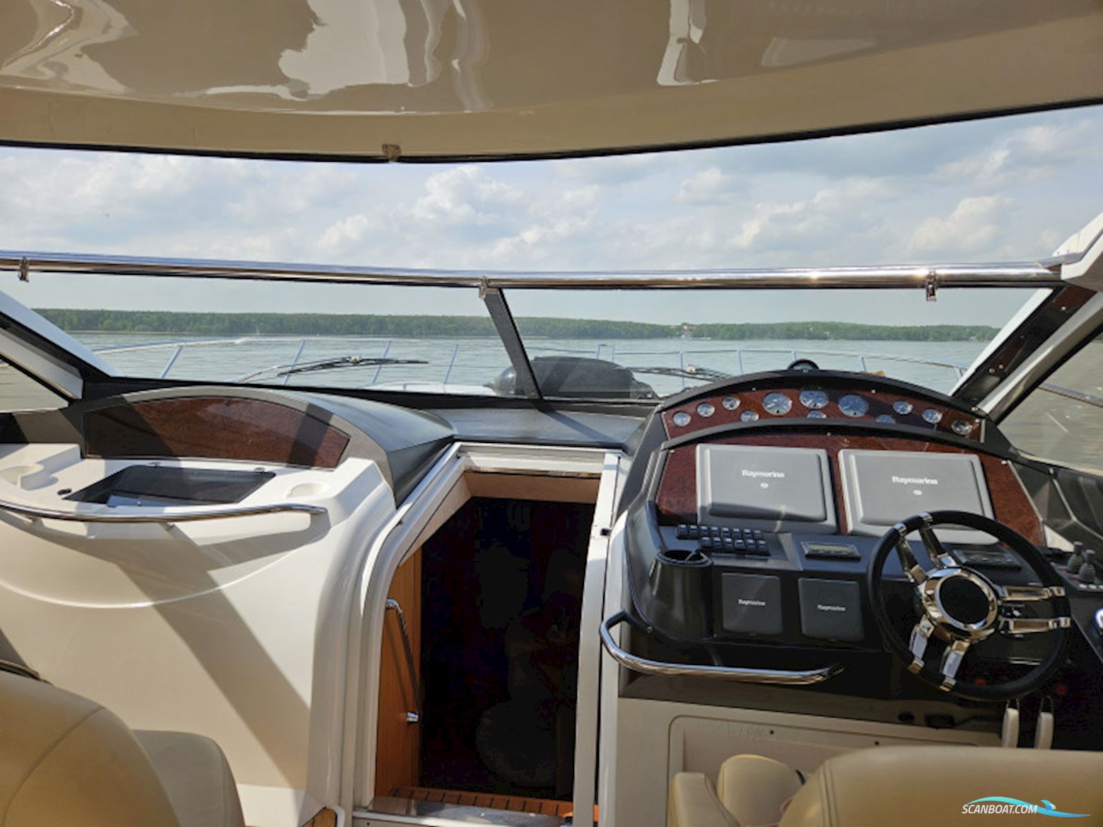 Sunseeker Portofino 53