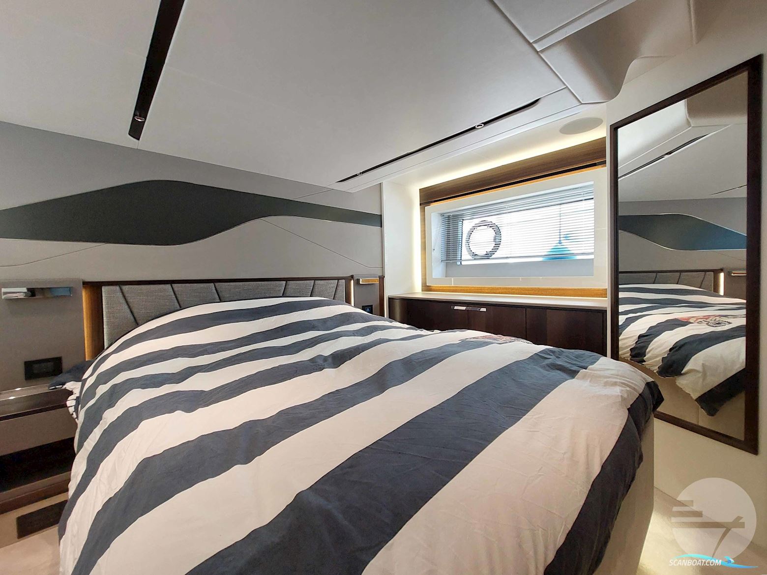 Sunseeker Predator 55 EVO