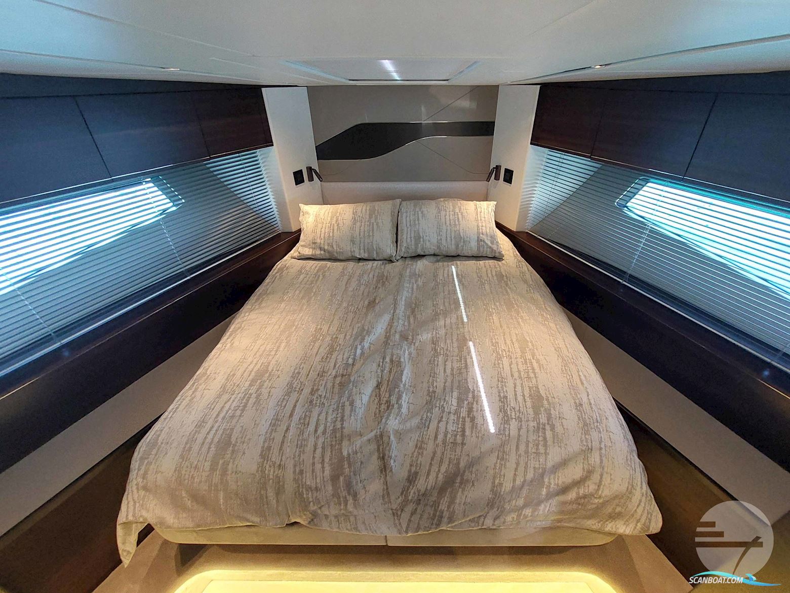 Sunseeker Predator 55 EVO