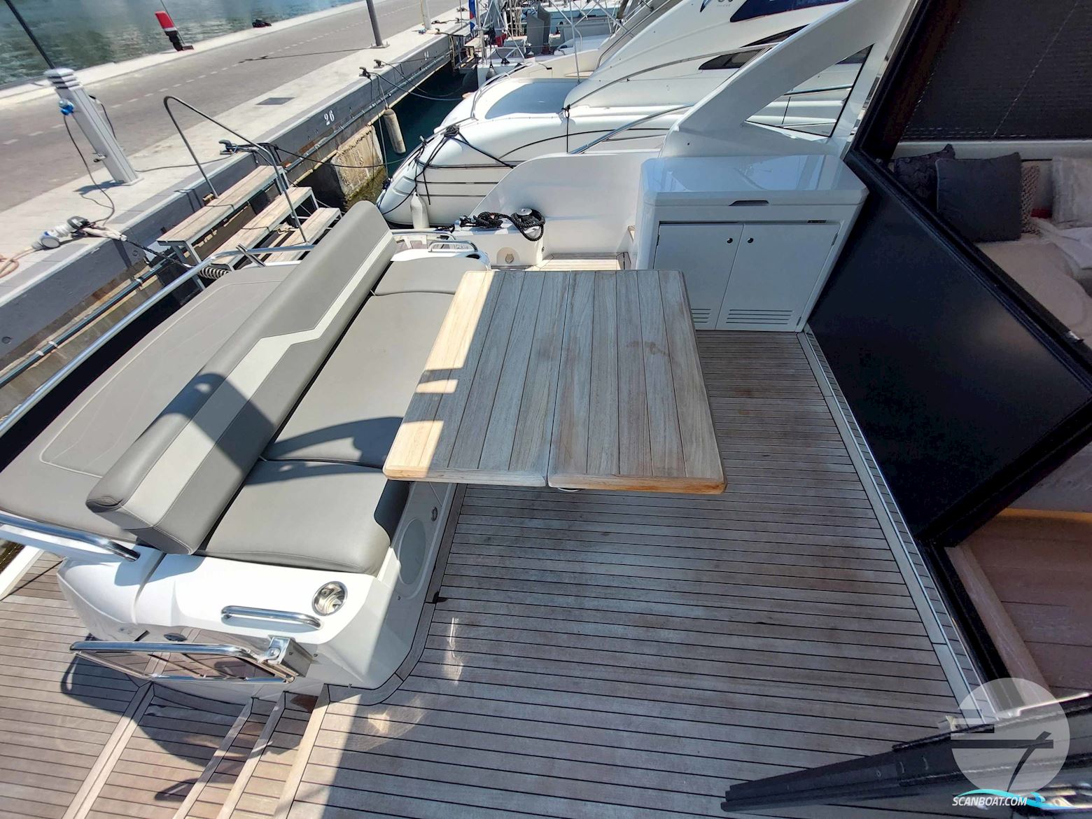 Sunseeker Predator 55 EVO