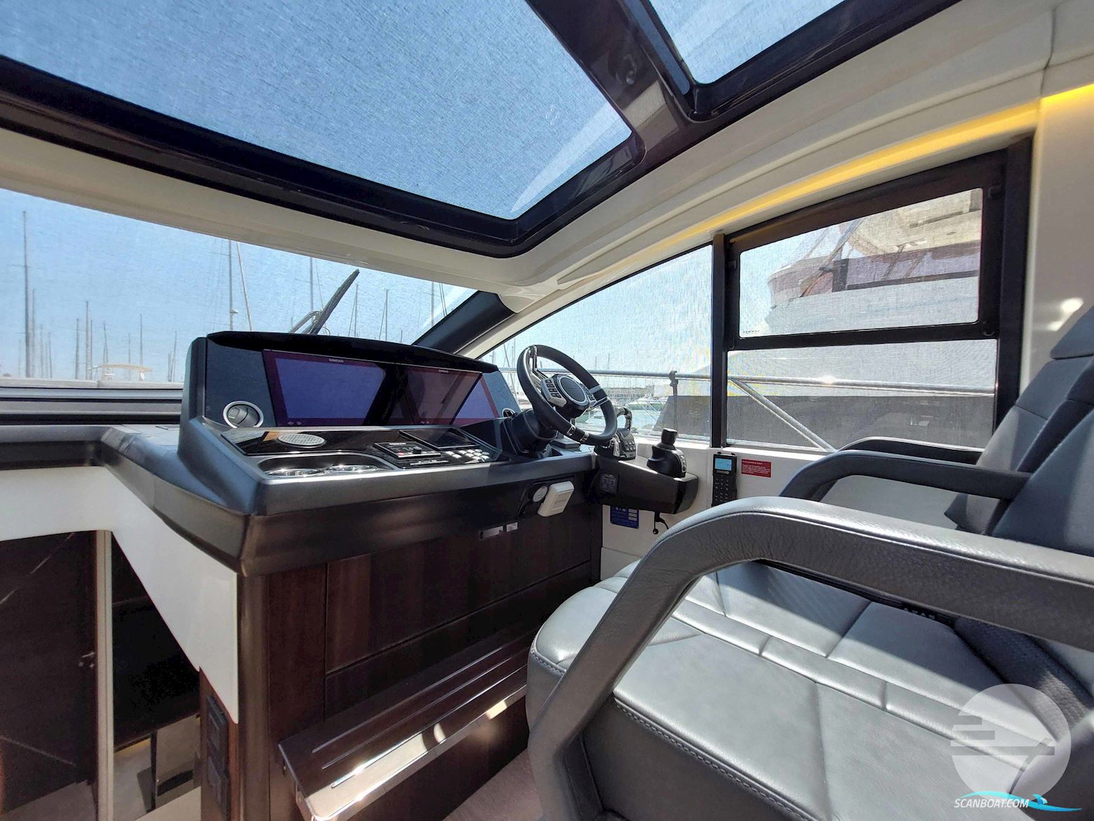 Sunseeker Predator 55 Evo