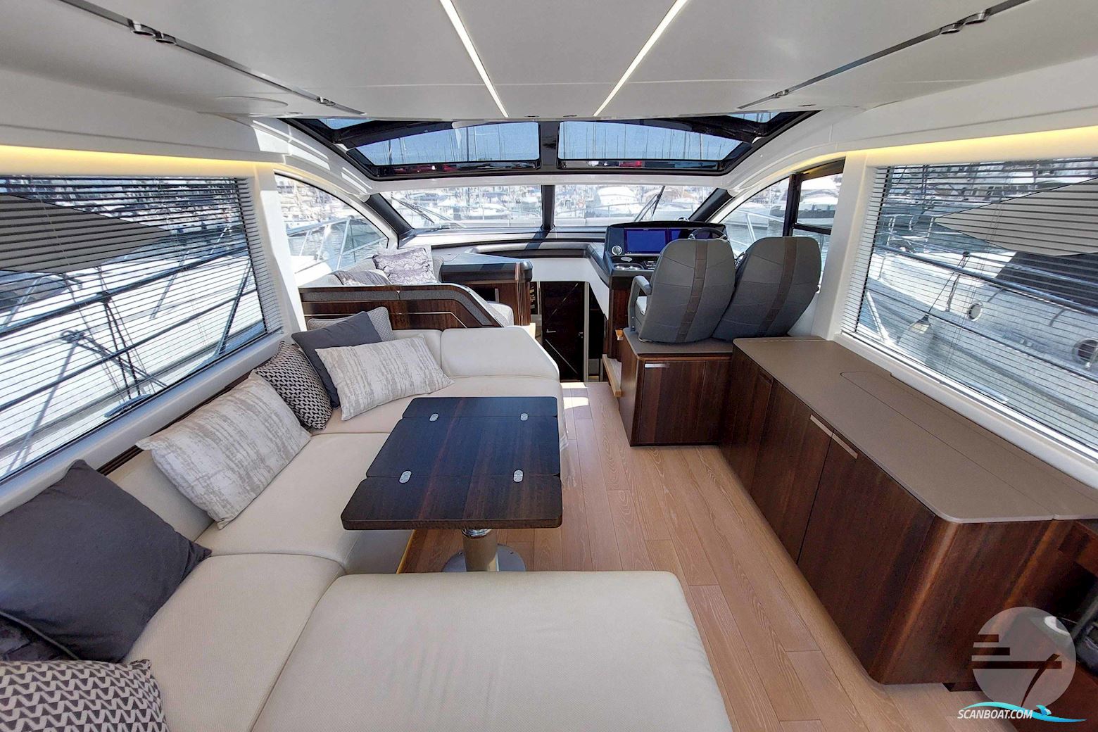 Sunseeker Predator 55 Evo