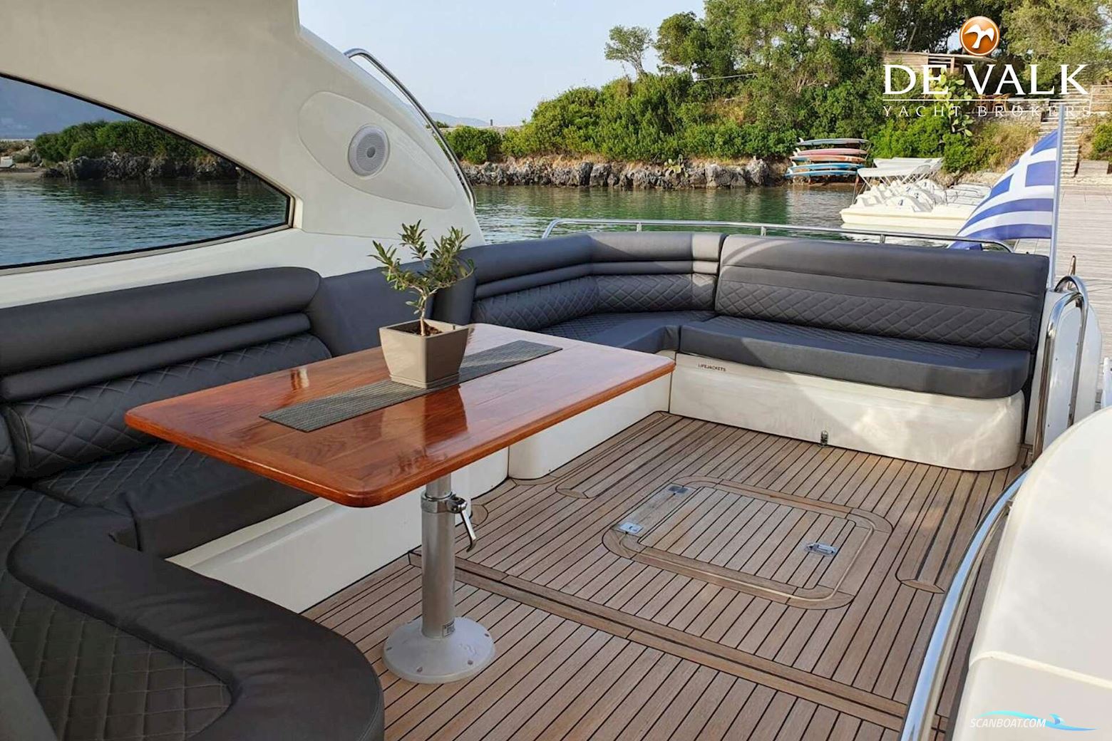 Sunseeker Predator 56
