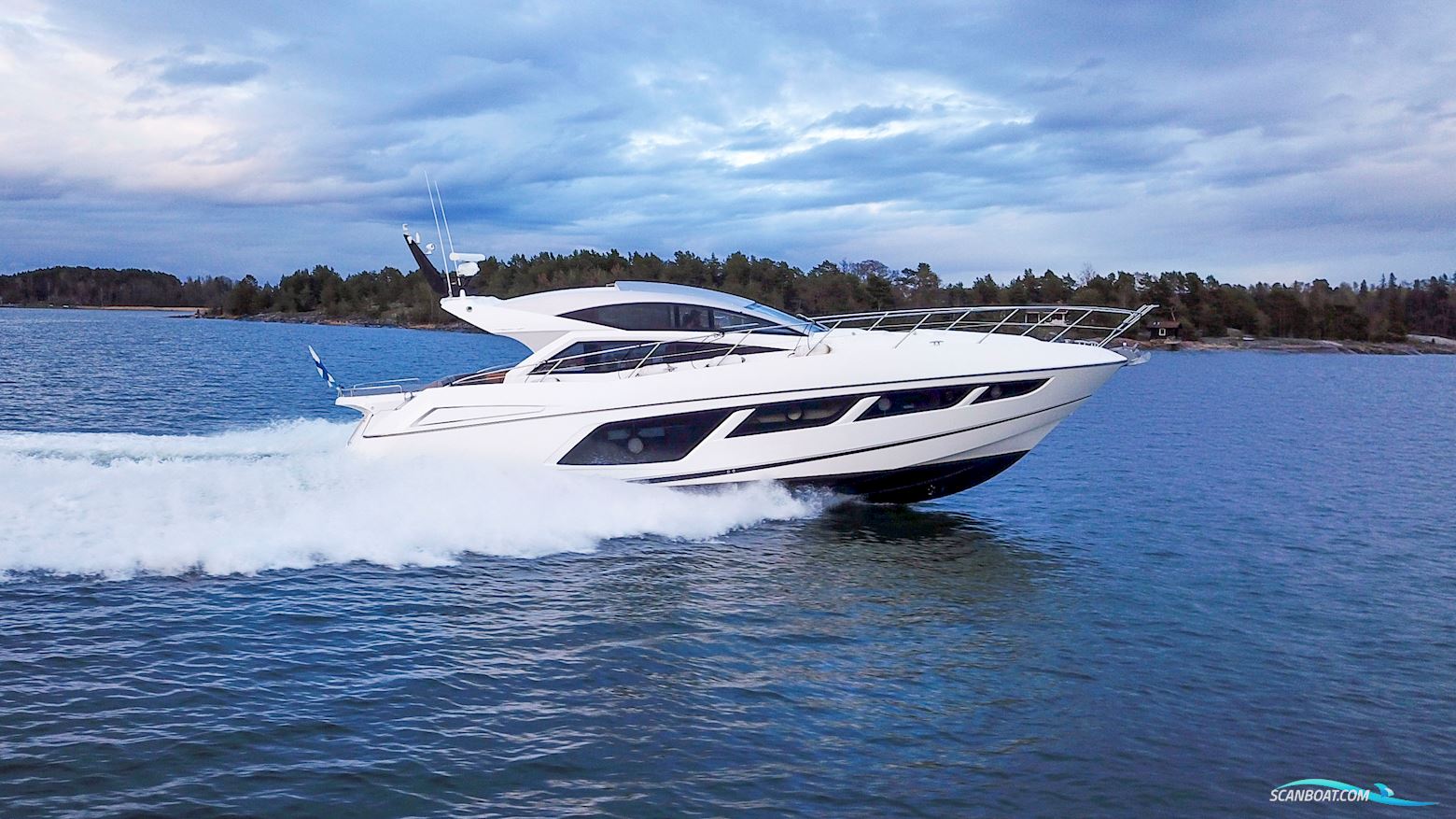 Sunseeker Predator 57