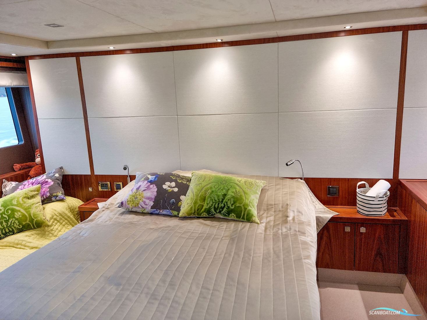 Sunseeker Predator 57