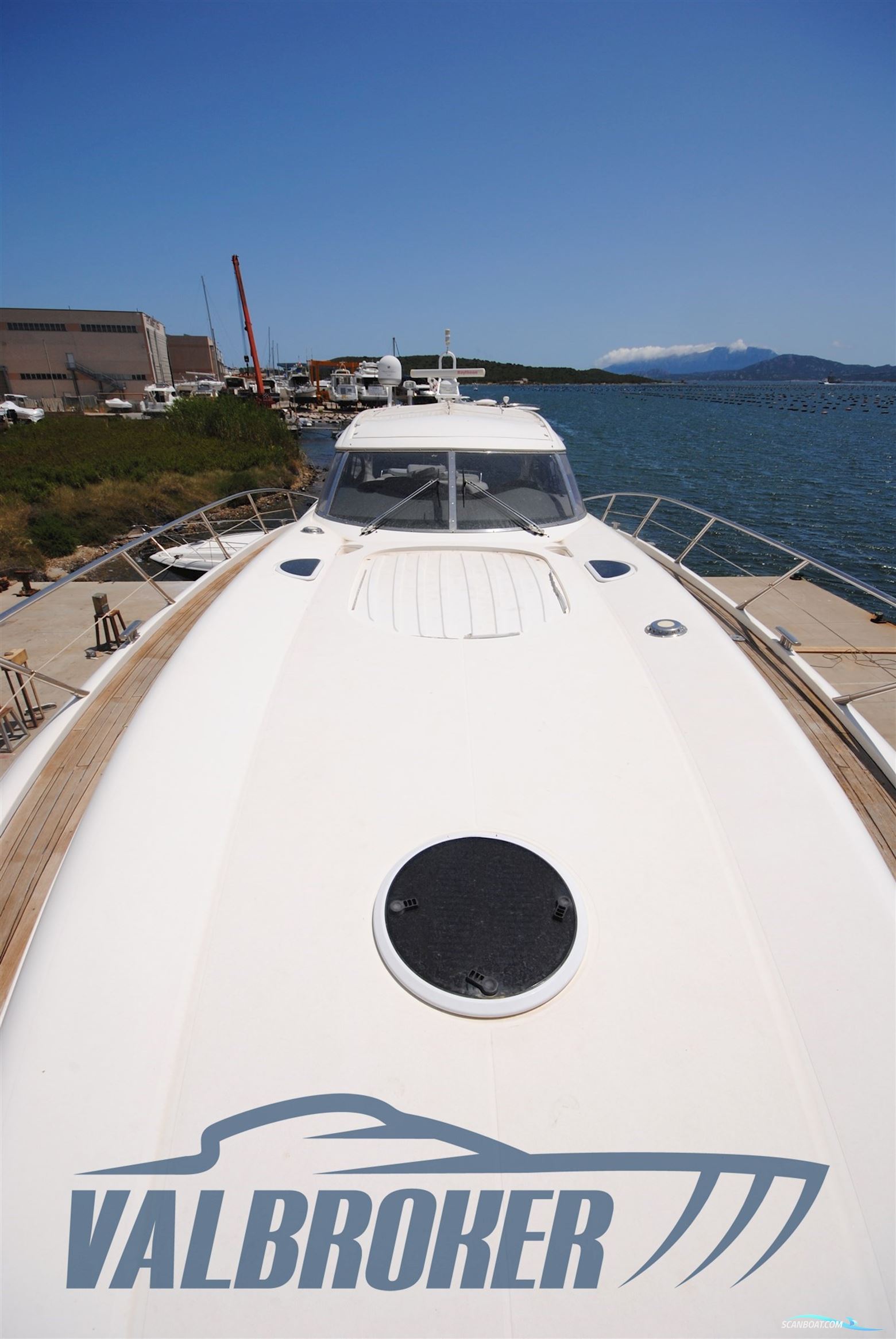 Sunseeker Predator 60