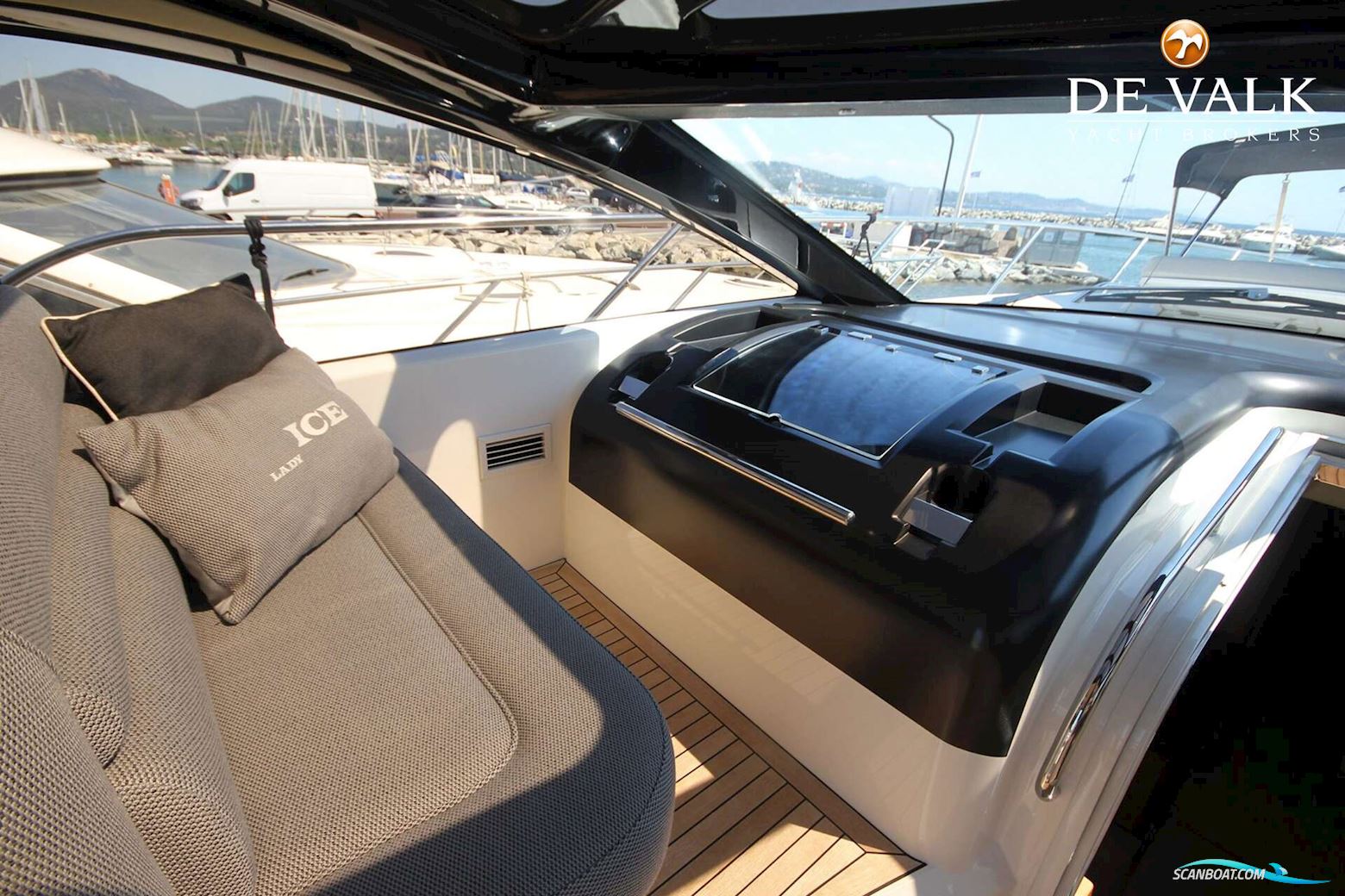Sunseeker Predator 60