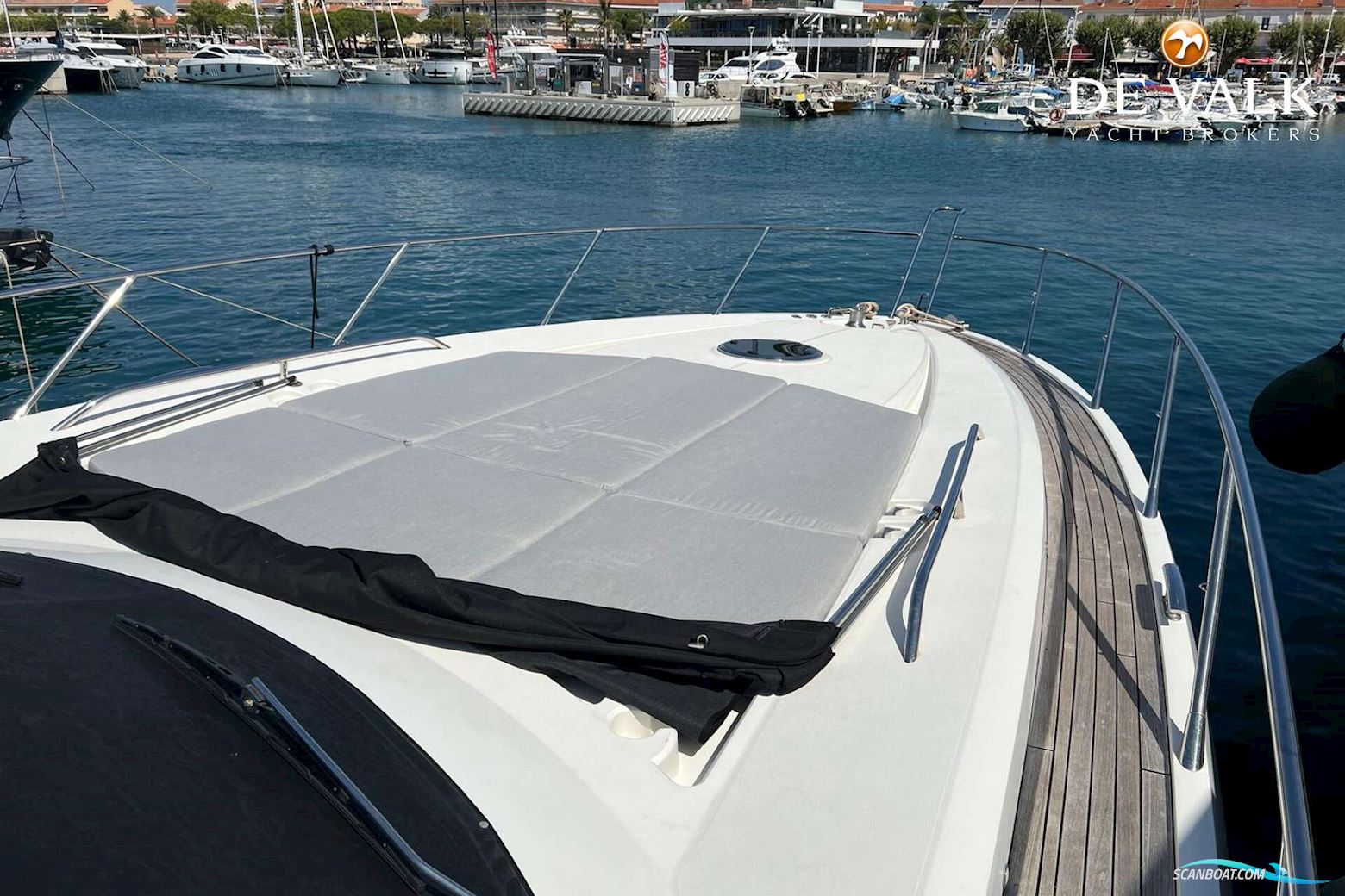 Sunseeker Predator 60