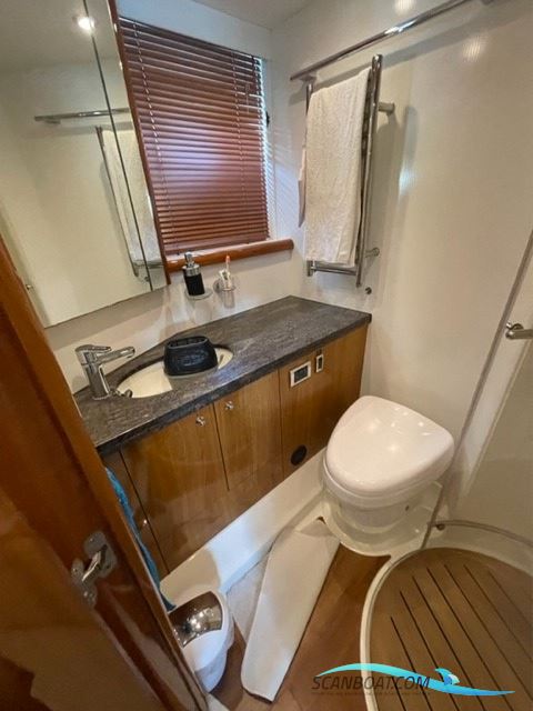 Sunseeker Predator 62