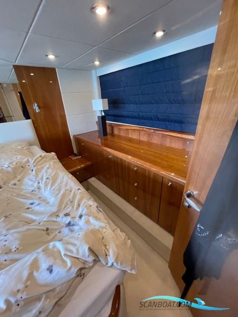 Sunseeker Predator 62