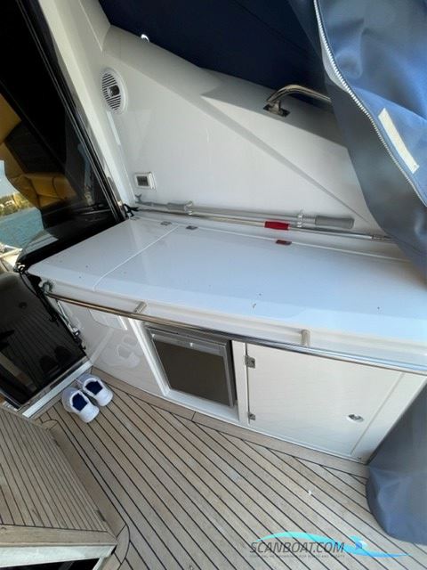 Sunseeker Predator 62