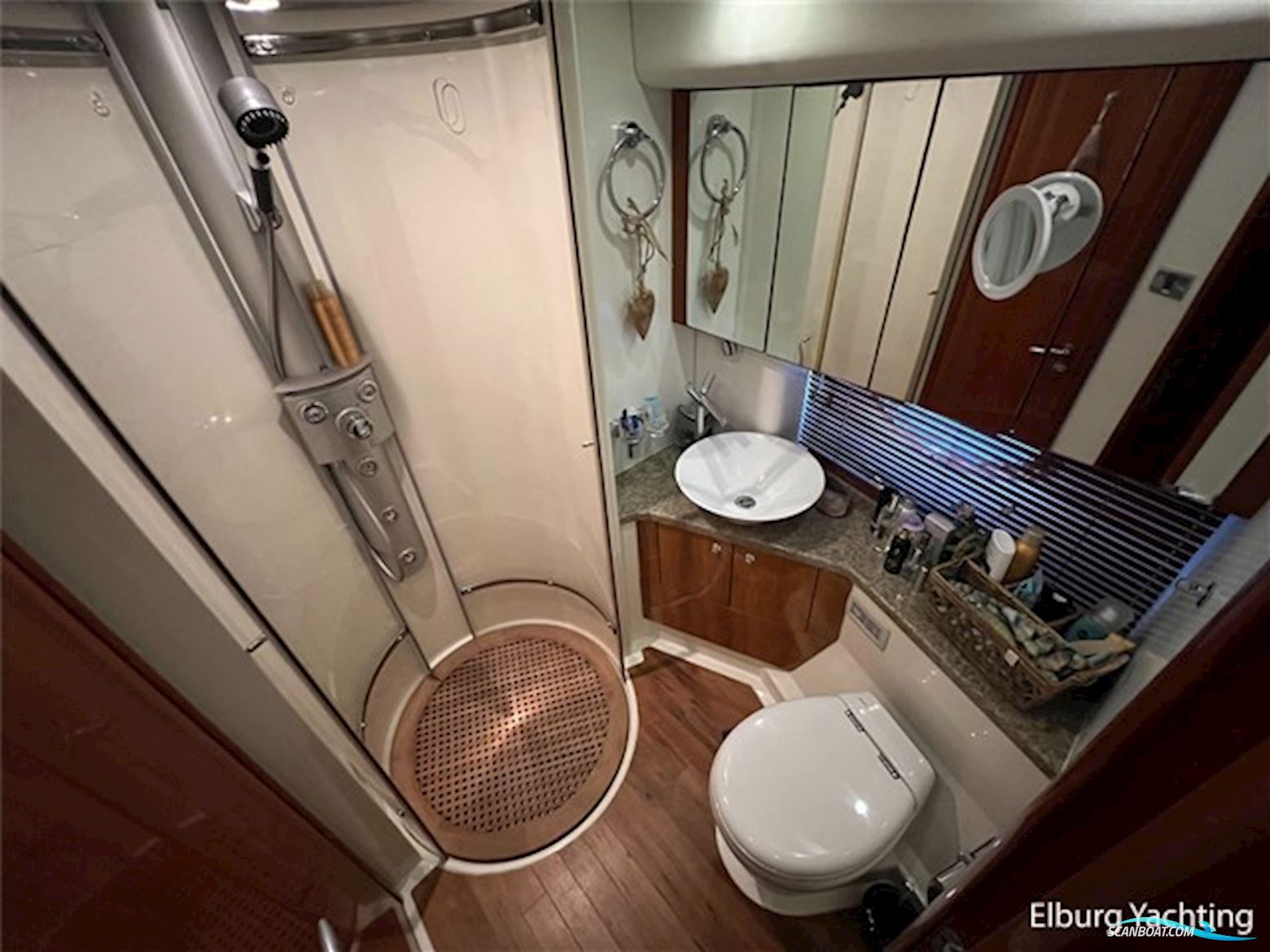 Sunseeker Predator 62